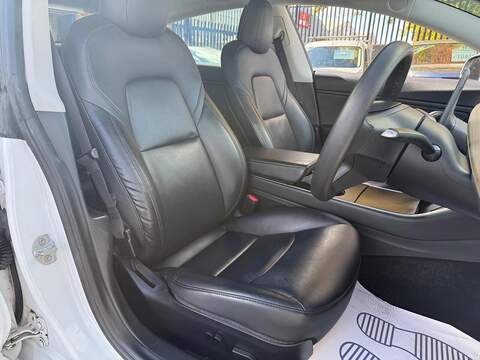 Tesla Model 3 Standard Range Plus Saloon 4dr Electric Auto RWD (241 bhp) - U771