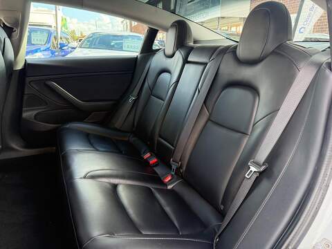 Tesla Model 3 Standard Range Plus Saloon 4dr Electric Auto RWD (241 bhp) - U771