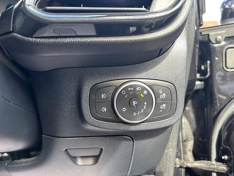 Ford Fiesta 1.0T EcoBoost ST-Line Edition Hatchback 5dr Petrol Manual Euro 6 (s/s) (95 ps) - U772