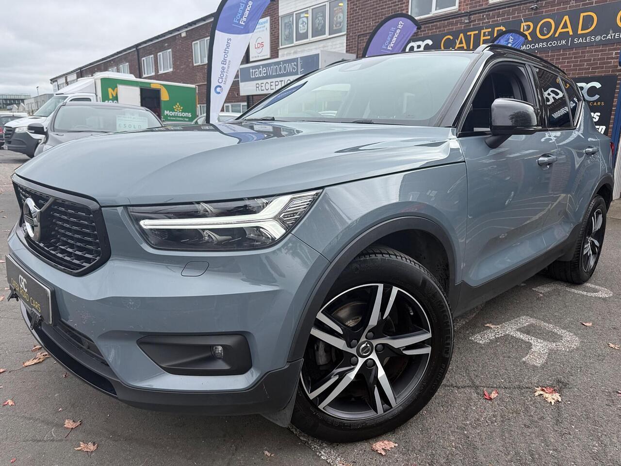 2020 Volvo XC40