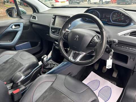 Peugeot 2008 1.2 VTi PureTech Crossway SUV 5dr Petrol Manual Euro 5 (82 ps) - U78