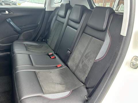 Peugeot 2008 1.2 VTi PureTech Crossway SUV 5dr Petrol Manual Euro 5 (82 ps) - U78