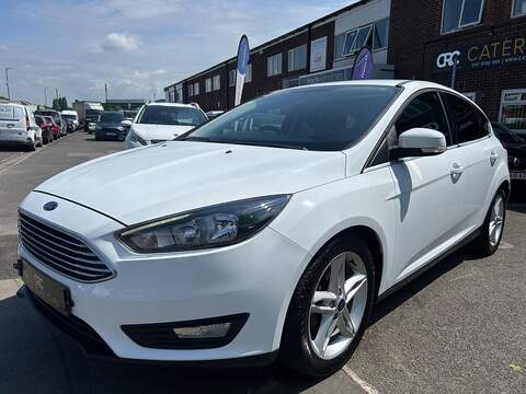 Ford Focus 1.0T EcoBoost Zetec Edition Hatchback 5dr Petrol Manual Euro 6 (s/s) (125 ps) - U79