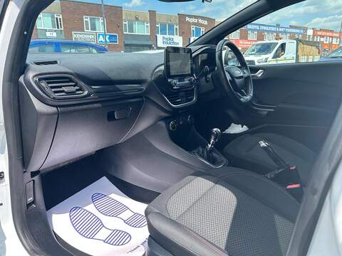 Ford Fiesta 1.0T EcoBoost ST-Line Euro 6 (s/s) 5dr - U82