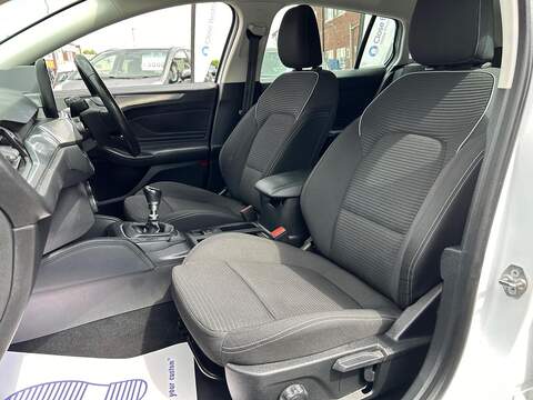 Ford Focus 1.5 EcoBlue Titanium Estate 5dr Diesel Manual Euro 6 (s/s) (120 ps) - U83