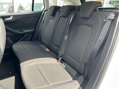 Ford Focus 1.5 EcoBlue Titanium Estate 5dr Diesel Manual Euro 6 (s/s) (120 ps) - U83