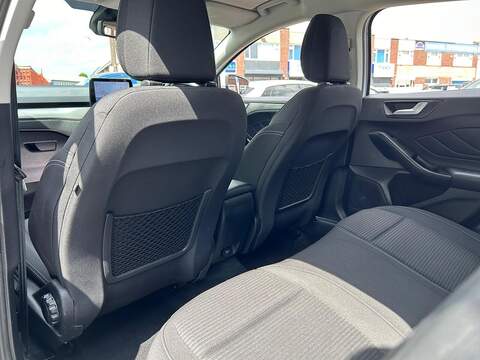 Ford Focus 1.5 EcoBlue Titanium Estate 5dr Diesel Manual Euro 6 (s/s) (120 ps) - U83
