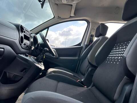 Citroen Berlingo 1.6 BlueHDi Feel Multispace MPV 5dr Diesel Manual Euro 6 (100 ps) - U86