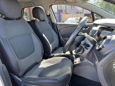 Renault Captur 1.5 dCi ENERGY Dynamique S MediaNav Euro 5 (s/s) 5dr - U87