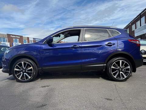 Nissan Qashqai 1.6 dCi Tekna SUV 5dr Diesel Manual 2WD Euro 6 (s/s) (130 ps) - U98