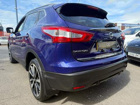 Nissan Qashqai 1.6 dCi Tekna SUV 5dr Diesel Manual 2WD Euro 6 (s/s) (130 ps) - U98
