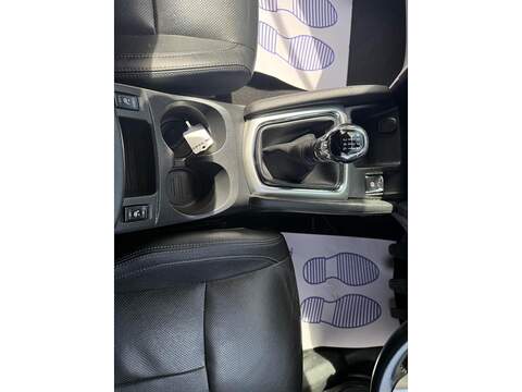 Nissan Qashqai 1.6 dCi Tekna SUV 5dr Diesel Manual 2WD Euro 6 (s/s) (130 ps) - U98