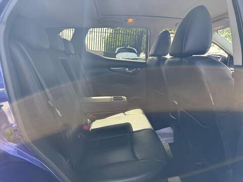 Nissan Qashqai 1.6 dCi Tekna SUV 5dr Diesel Manual 2WD Euro 6 (s/s) (130 ps) - U98