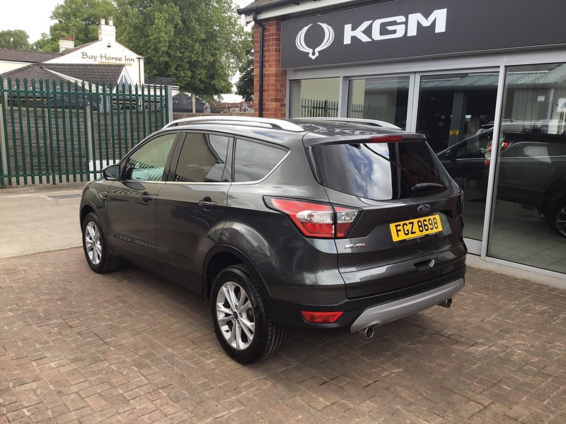 Ford Kuga TDCi Titanium SUV 2.0 Manual Diesel - U1140