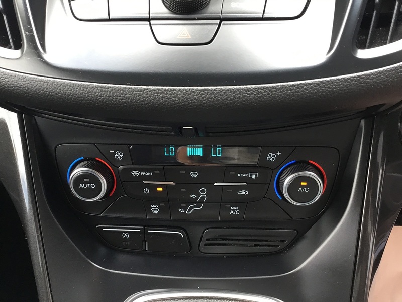 Ford Kuga TDCi Titanium SUV 2.0 Manual Diesel - U1140
