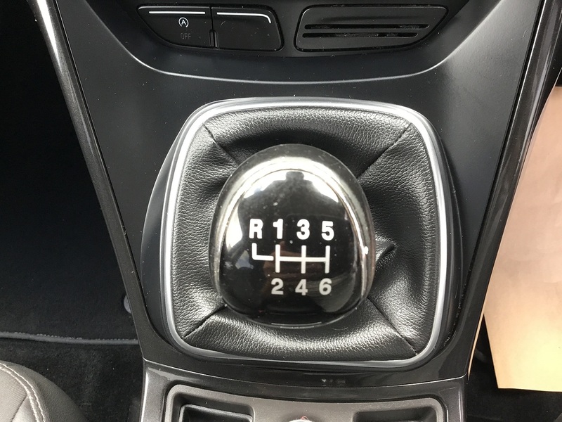 Ford Kuga TDCi Titanium SUV 2.0 Manual Diesel - U1140