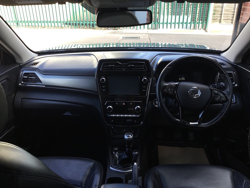 SsangYong Tivoli 1.6D Ultimate SUV 5dr Diesel Manual Euro 6 (136 ps) - U1162