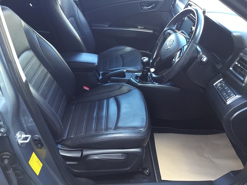SsangYong Tivoli 1.6D Ultimate SUV 5dr Diesel Manual Euro 6 (136 ps) - U1162