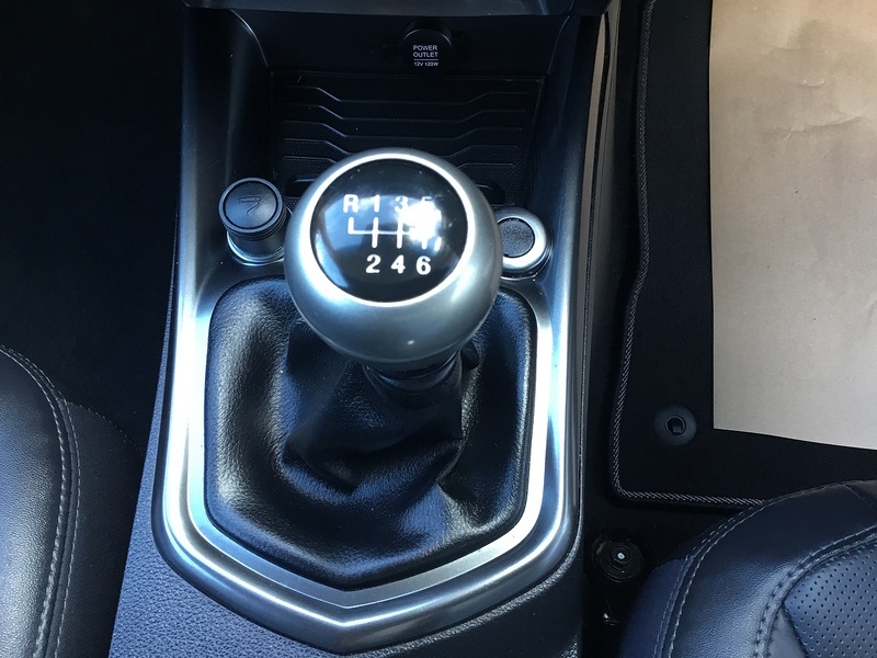 SsangYong Tivoli 1.6D Ultimate SUV 5dr Diesel Manual Euro 6 (136 ps) - U1162