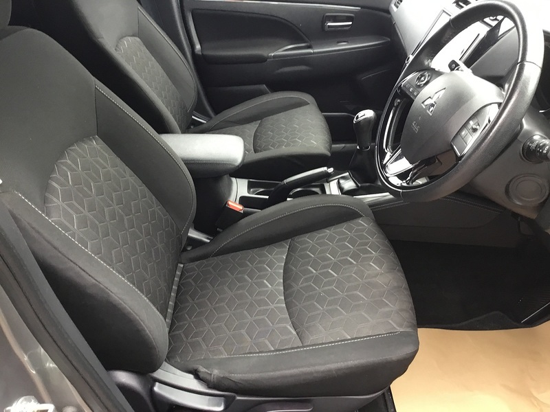 Mitsubishi ASX 2.0 MIVEC Dynamic SUV 5dr Petrol Manual Euro 6 (s/s) (150 ps) - U1169