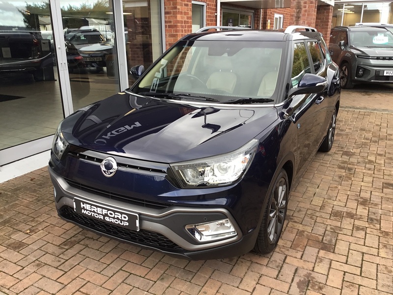 SsangYong Tivoli XLV 1.6D Ultimate SUV 5dr Diesel Auto 4WD Euro 6 (115 ps) - U1191