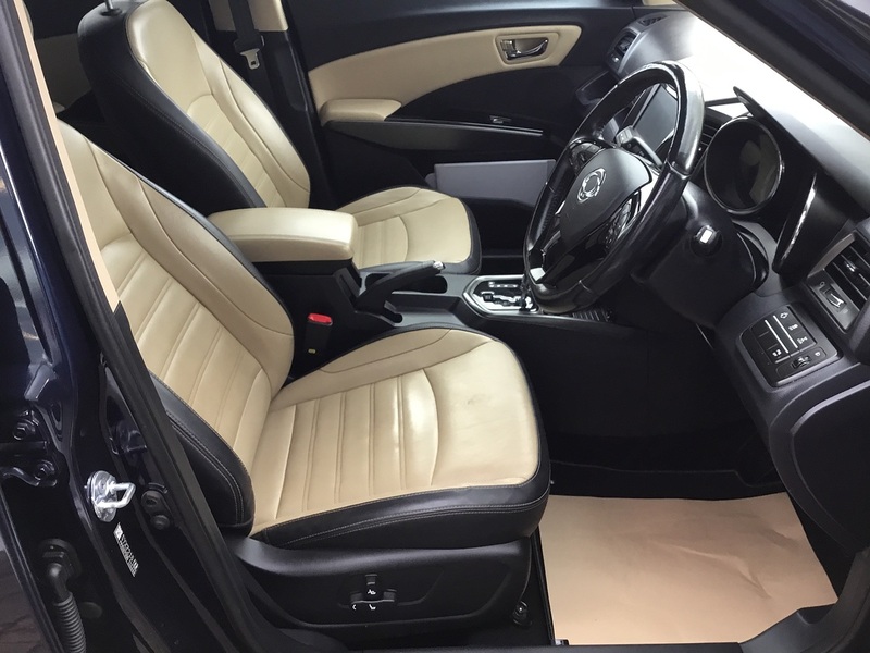 SsangYong Tivoli XLV 1.6D Ultimate SUV 5dr Diesel Auto 4WD Euro 6 (115 ps) - U1191