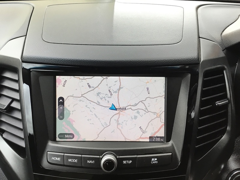 SsangYong Tivoli XLV 1.6D Ultimate SUV 5dr Diesel Auto 4WD Euro 6 (115 ps) - U1191