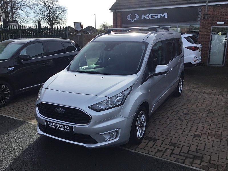 Ford Tourneo Connect 1.5 EcoBlue Titanium MPV 5dr Diesel Manual Euro 6 (s/s) (120 ps) - U1240
