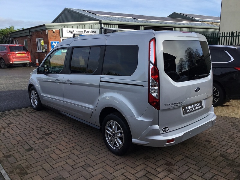 Ford Tourneo Connect 1.5 EcoBlue Titanium MPV 5dr Diesel Manual Euro 6 (s/s) (120 ps) - U1240