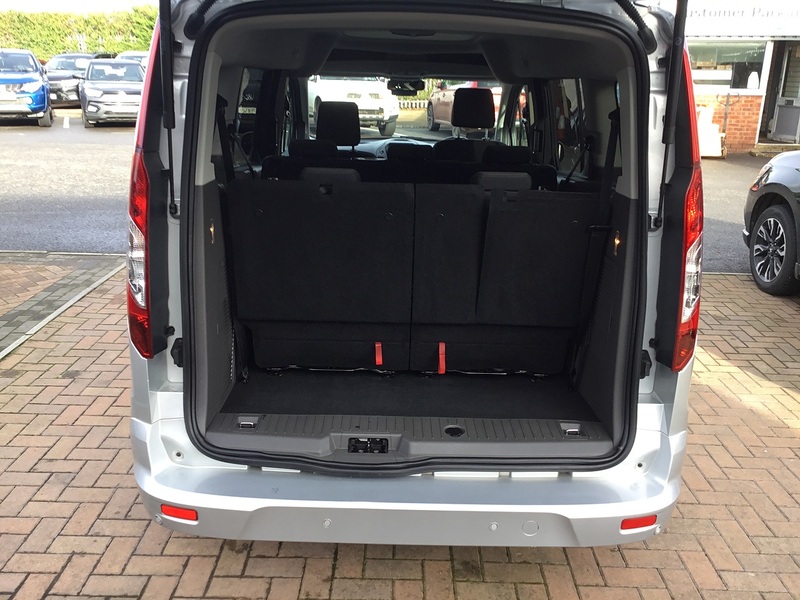 Ford Tourneo Connect 1.5 EcoBlue Titanium MPV 5dr Diesel Manual Euro 6 (s/s) (120 ps) - U1240