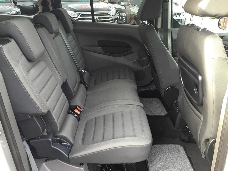 Ford Tourneo Connect 1.5 EcoBlue Titanium MPV 5dr Diesel Manual Euro 6 (s/s) (120 ps) - U1240