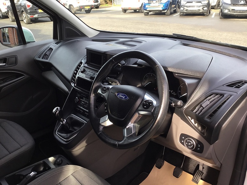 Ford Tourneo Connect 1.5 EcoBlue Titanium MPV 5dr Diesel Manual Euro 6 (s/s) (120 ps) - U1240