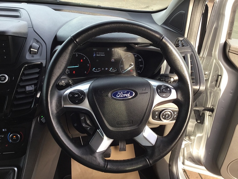 Ford Tourneo Connect 1.5 EcoBlue Titanium MPV 5dr Diesel Manual Euro 6 (s/s) (120 ps) - U1240