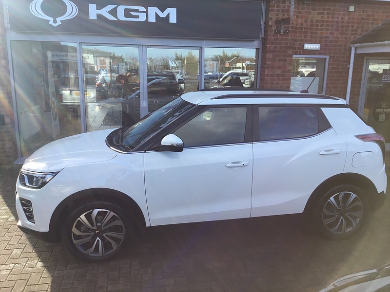 SsangYong Tivoli 1.6D Ultimate SUV 5dr Diesel Auto Euro 6 (136 ps) - U1282