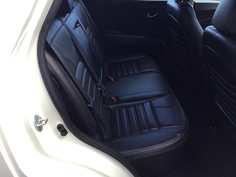 SsangYong Tivoli 1.6D Ultimate SUV 5dr Diesel Auto Euro 6 (136 ps) - U1282