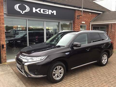 Mitsubishi Outlander Outlander 4h SUV 2 Automatic Petrol Plug-in Hybrid