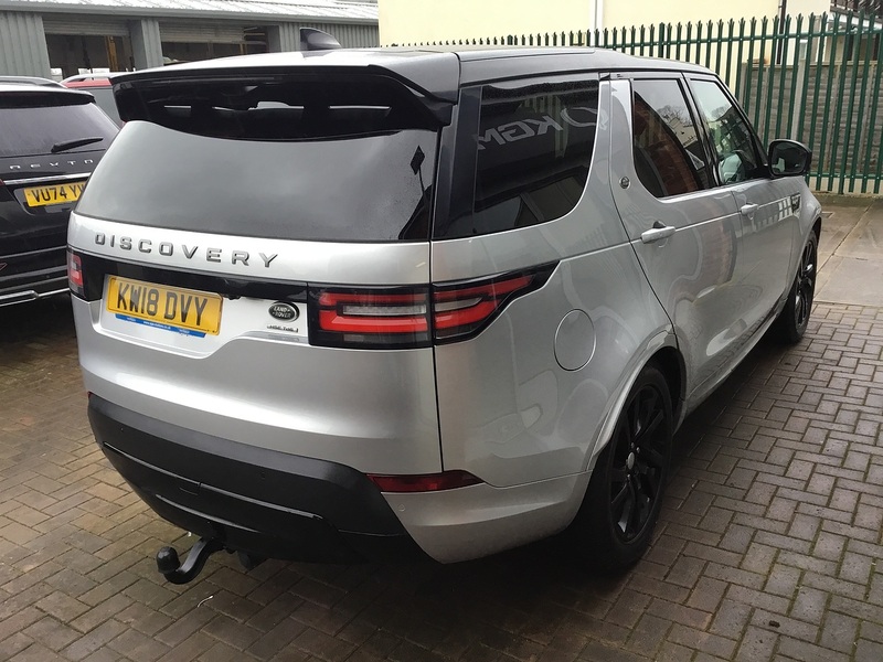 Land Rover Discovery 3.0 TD V6 HSE SUV 5dr Diesel Auto 4WD Euro 6 (s/s) (258 ps) - U1306