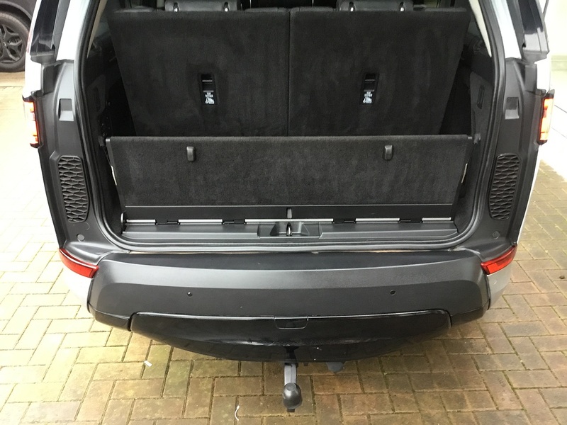 Land Rover Discovery 3.0 TD V6 HSE SUV 5dr Diesel Auto 4WD Euro 6 (s/s) (258 ps) - U1306