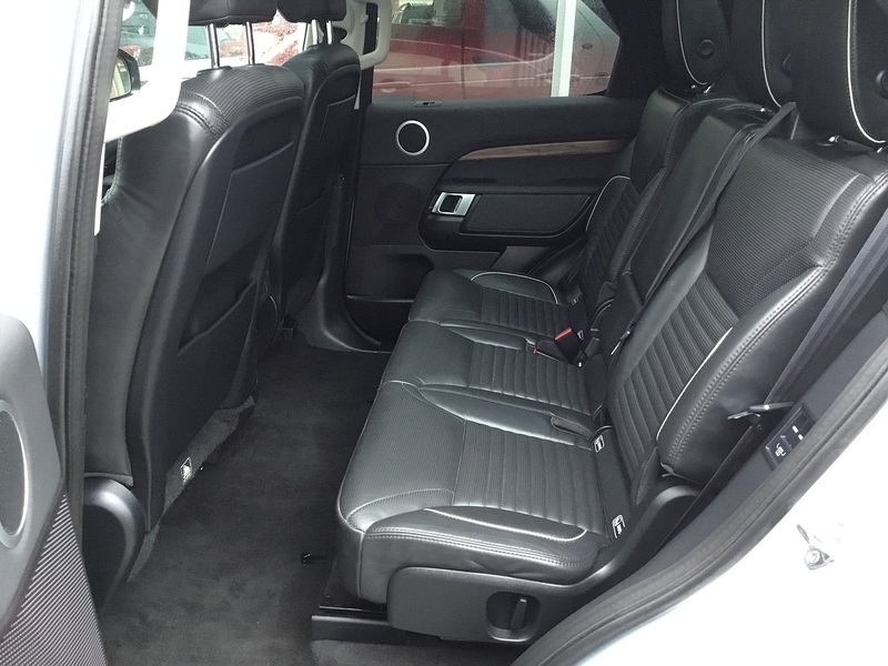Land Rover Discovery 3.0 TD V6 HSE SUV 5dr Diesel Auto 4WD Euro 6 (s/s) (258 ps) - U1306