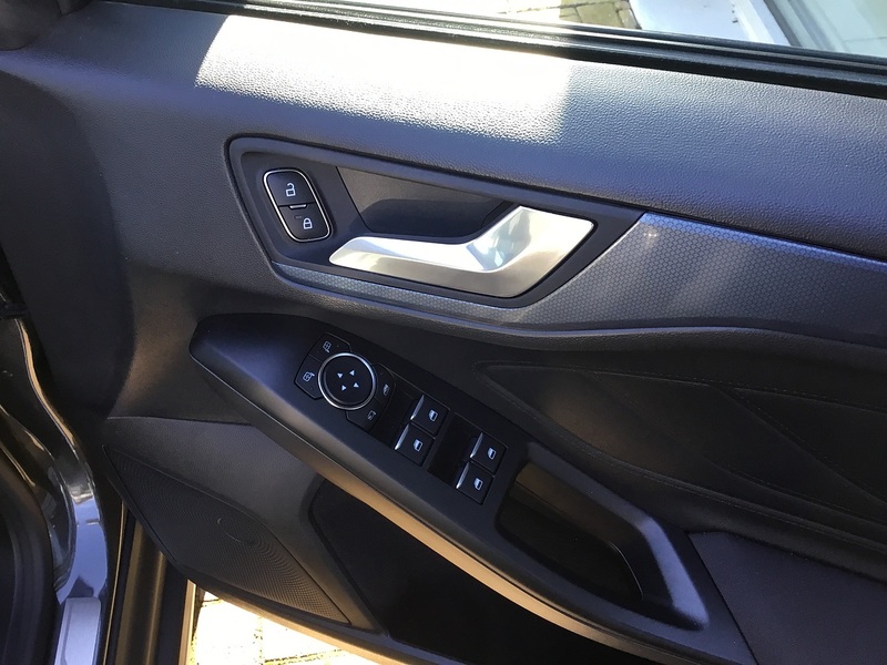 Ford Focus EcoBlue Active - U1330