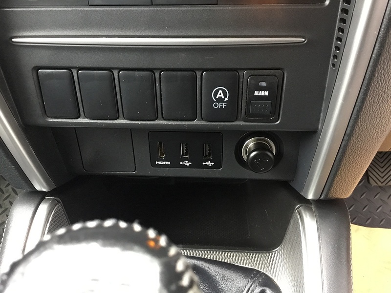 Mitsubishi L200 DI-D DC Warrior - U1337