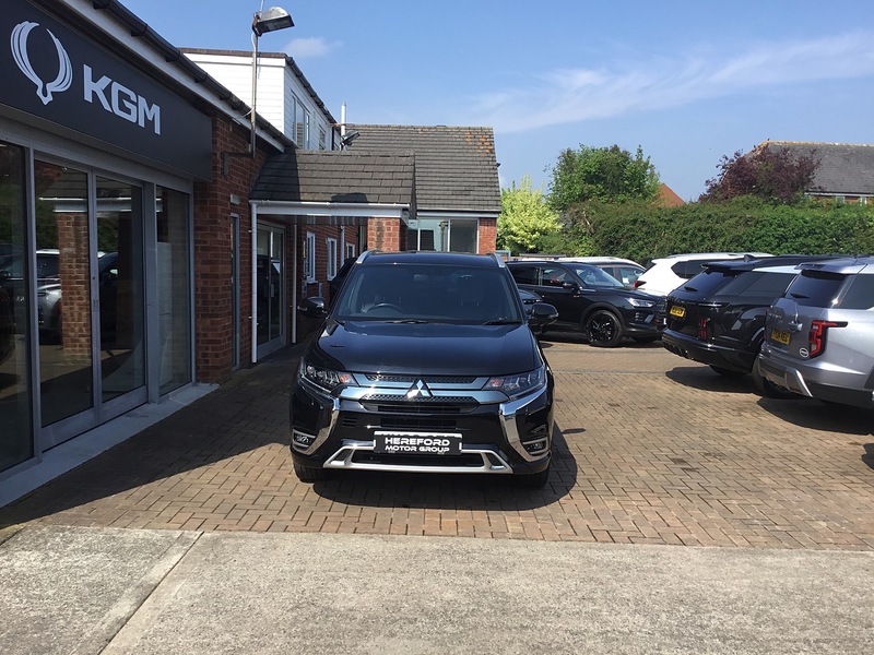 Mitsubishi Outlander h TwinMotor Exceed - U1367