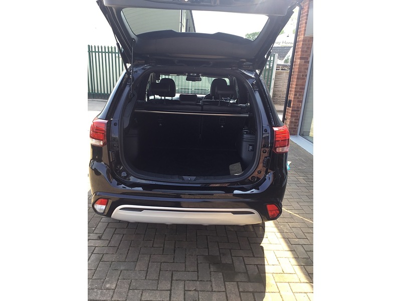 Mitsubishi Outlander h TwinMotor Exceed - U1367