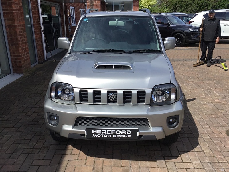 Suzuki Jimny VVT SZ4 - U1368