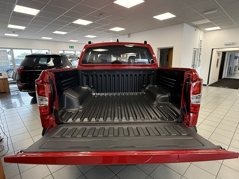 KGM Musso 2.2D Saracen Pickup Double Cab 4dr Diesel Auto 4WD Euro 6 (202 ps) - U1386