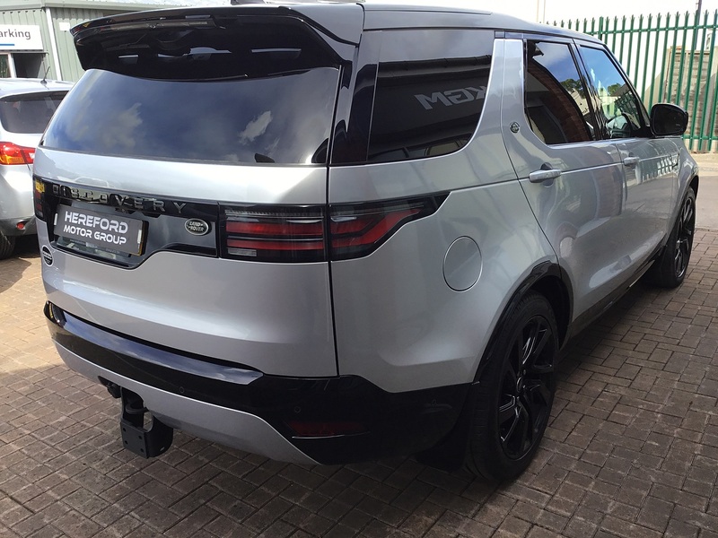 Land Rover Discovery D300 MHEV R-Dynamic HSE - U1389