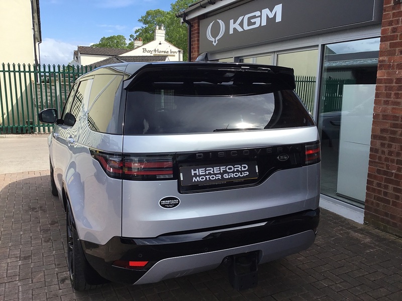 Land Rover Discovery D300 MHEV R-Dynamic HSE - U1389