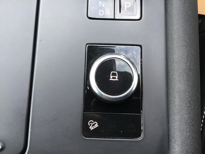 Land Rover Discovery D300 MHEV R-Dynamic HSE - U1389