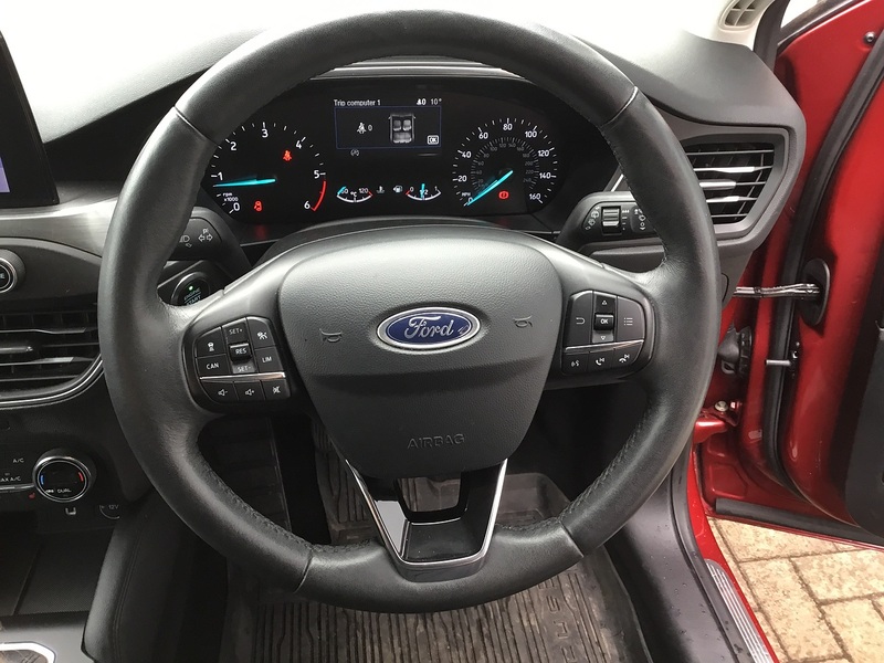 Ford Focus EcoBlue Titanium - U1401