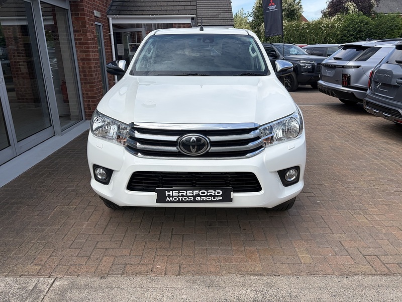 Toyota Hilux D-4D Icon - U1422